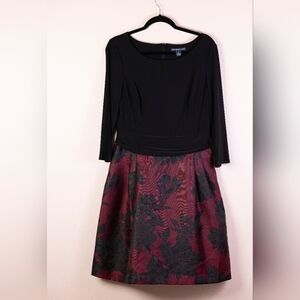 American Living Burgundy And Black Long Sleeve Midi Dress